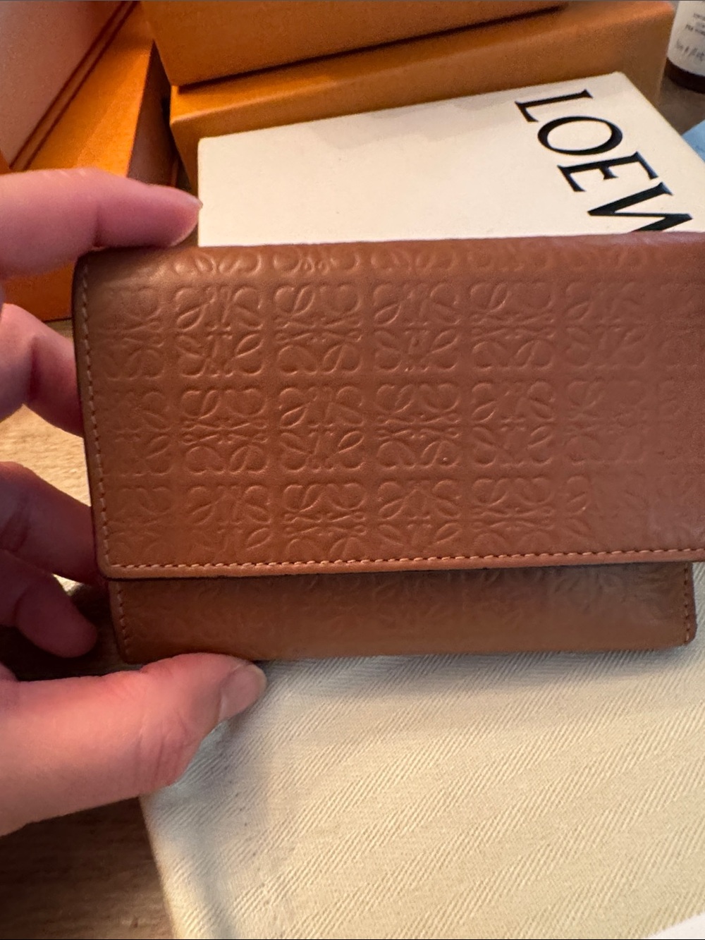 LOEWE Embossed Anagram Leather Wallet in Tan - Picture 3 of 11